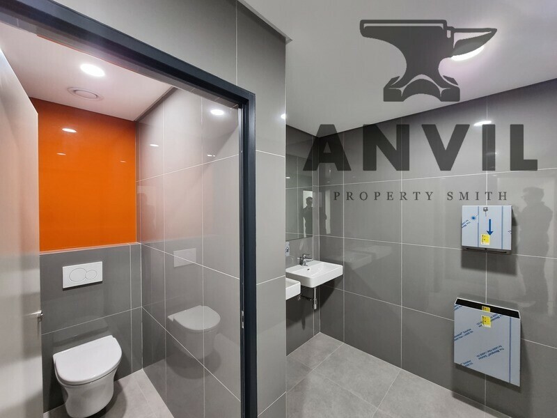 33 Bree & 30 Waterkant, Cape Town - 7th Floor, 30 Waterkant property image 8