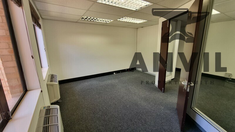 Fairway Office Park, Bryanston - Gleneagles Building - FF RHS property image 4