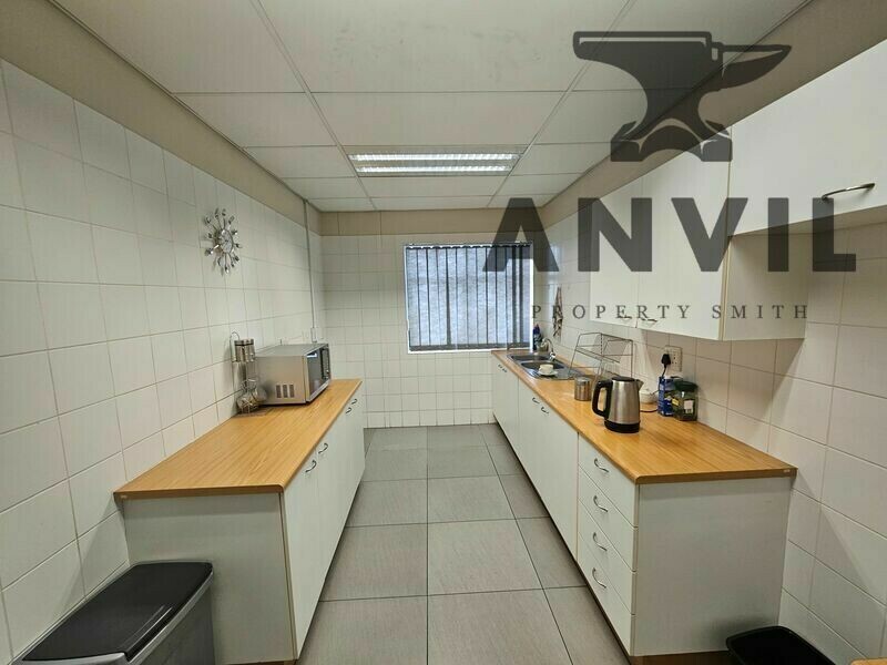 44 Milkyway Avenue, Linbro Business Park - Entire Building property image 22