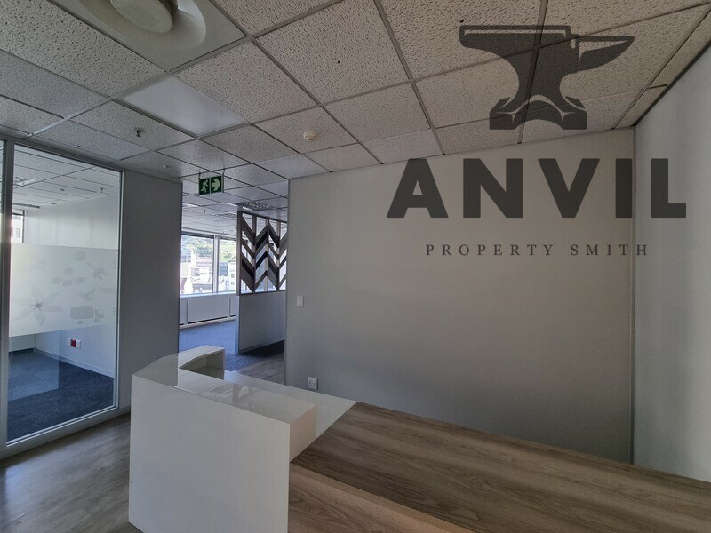 South African Reserve Bank Building - Office 0702 property image 2