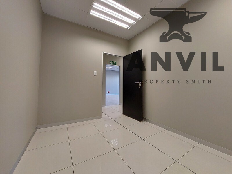 Northlands Corner Retail Centre & Office Park, Randburg - Med 5 property image 11