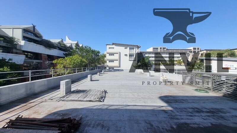 28 Meridian Drive, Umhlanga New Town Centre, Umhlanga - Entire Second Floor property image 11