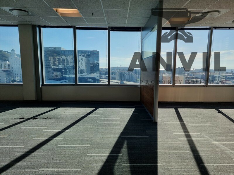 Convention Tower, Corner Heerengracht and Walter Sisulu Aveune - 11th Floor UnitO11b Premium Suite property image 22