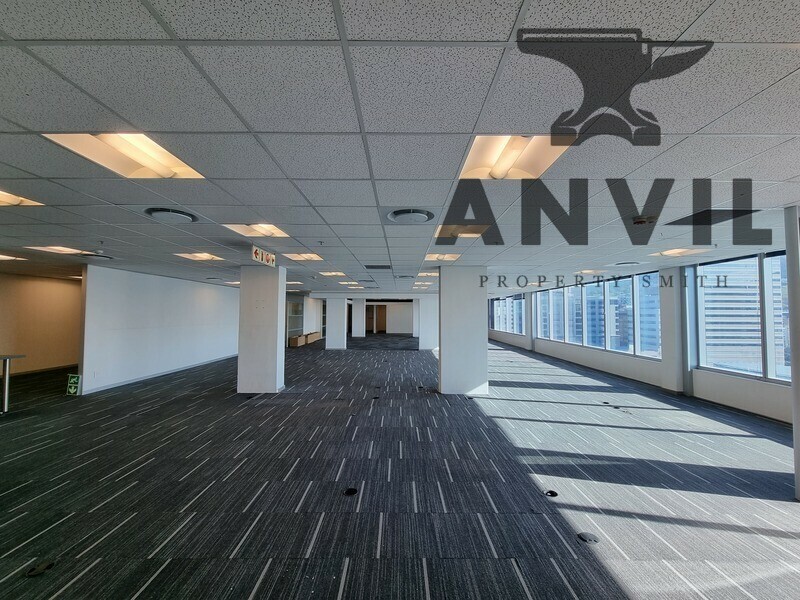 Convention Tower, Corner Heerengracht and Walter Sisulu Aveune - 11th Floor UnitO11b Premium Suite property image 25