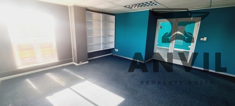 Woodbridge Business Park - Unit 47  property image 11