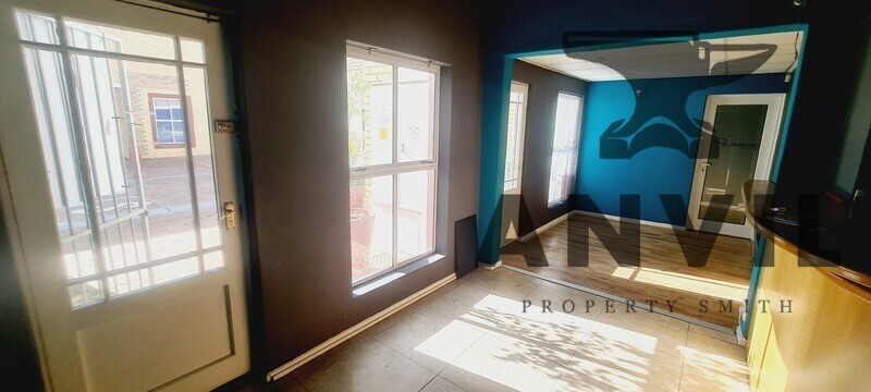 Woodbridge Business Park - Unit 47  property image 35