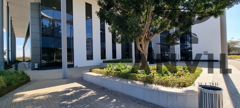 Corporate Campus Building 1, Waterfall - Entire Buliding property image 12