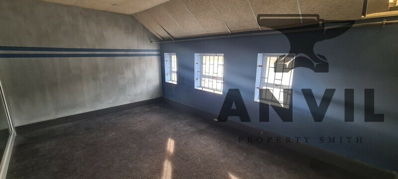 Macias Industrial Park - 11 Macias Park  property image 9