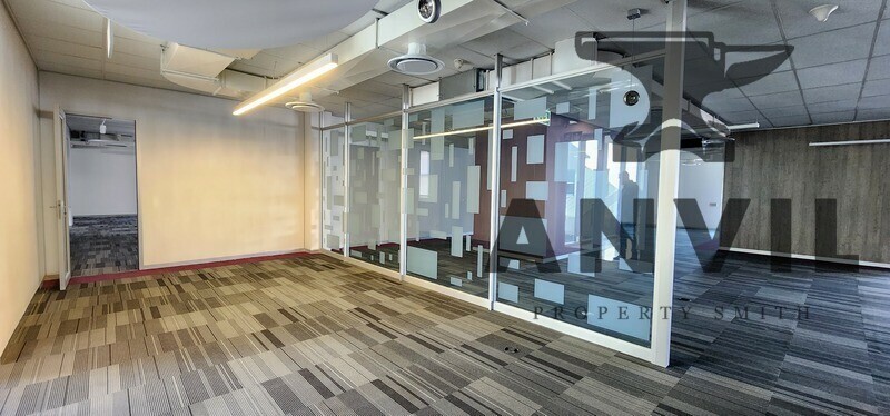 Illovo Edge, Illovo, Sandton - Building 5, First Floor property image 18