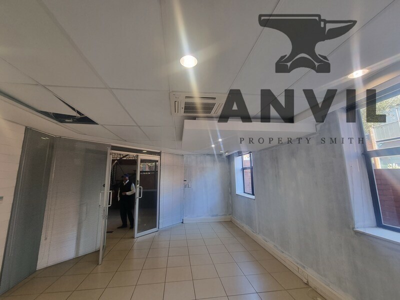 Stonemill Office Park, Randburg - KEYSTONE HOUSE - Lower Level property image 3