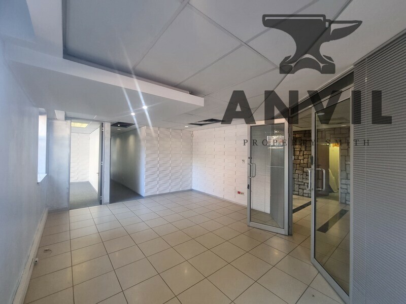 Stonemill Office Park, Randburg - KEYSTONE HOUSE - Lower Level property image 1