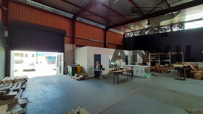 Hillview Industrial Park, Midrand - Unit 7 property image 4