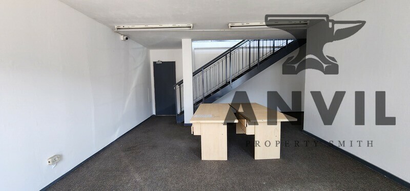 Industrial Village, Jet Park - Unit 15 property image 3