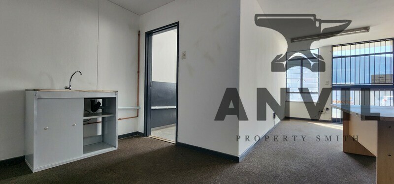 Industrial Village, Jet Park - Unit 15 property image 5