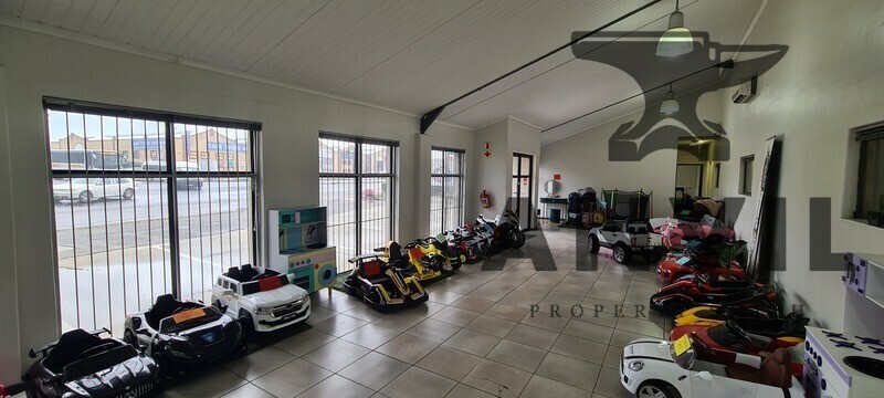 Montague Square - Unit 10 property image 13