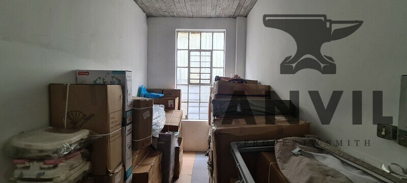 Montague Square - Unit 10 property image 16