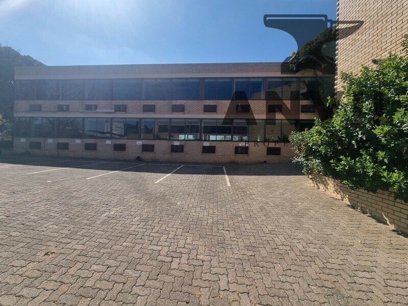 192 Smit Street - Entire Building property image 17