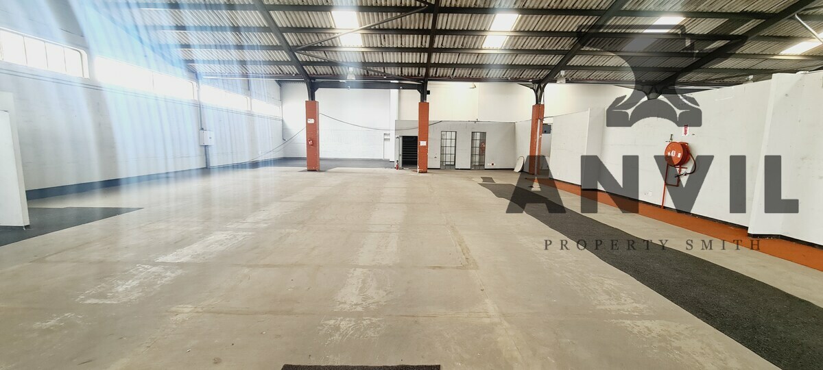5007m2 Industrial Space For Sale in Paarden Eiland