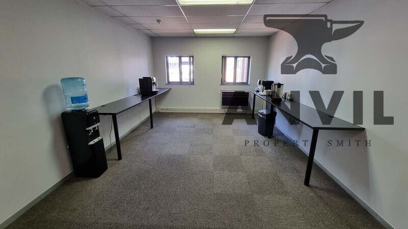 Erf 256-5 Meadowdale  - African Products- Entire Building  property image 15