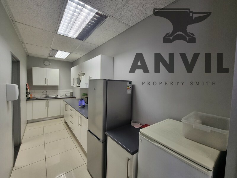 299 Pendoring Office Park, Cresta, Randburg - Office Building - half of bottom floor left  property image 4