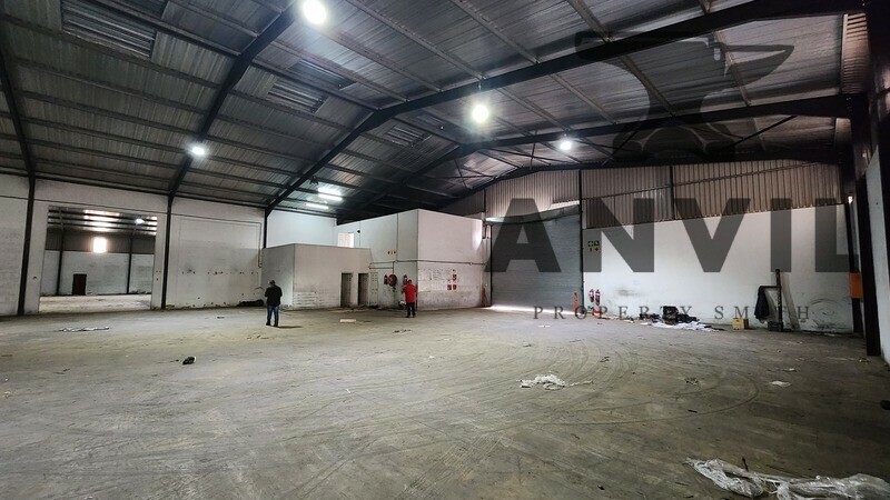 Nr2 - Gauteng Industrial park - Entire warehouse  property image 15
