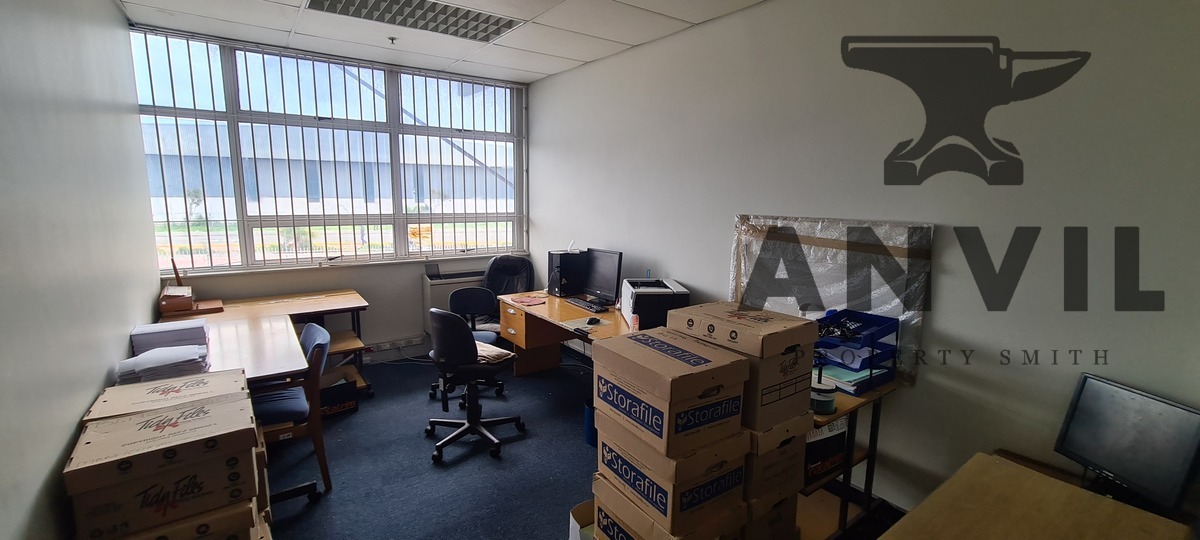 Large Industrial Warehouse Space Available TO LET In Montague Gardens