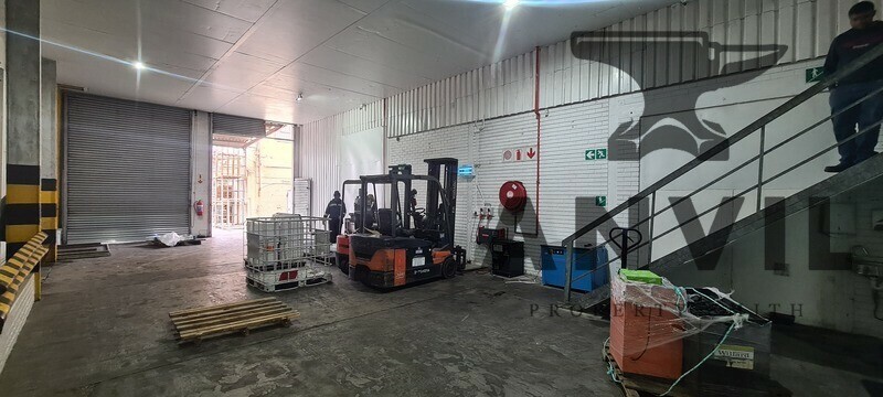 34 Marine Drive Paarden Eiland - Zone L  property image 2