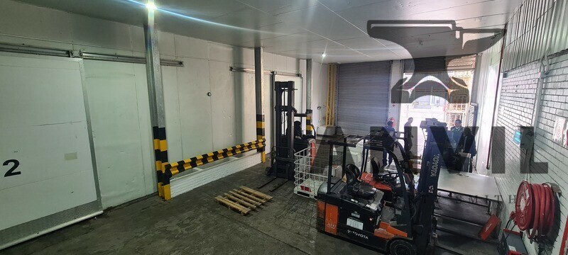 34 Marine Drive Paarden Eiland - Zone L  property image 5