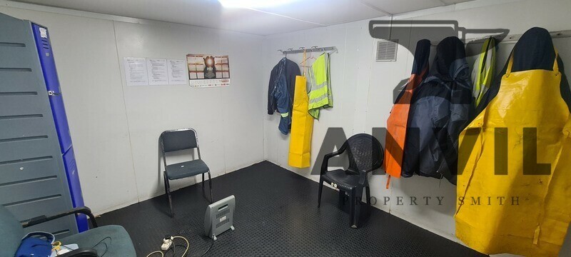 34 Marine Drive Paarden Eiland - Zone L  property image 12