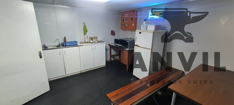 34 Marine Drive Paarden Eiland - Zone L  property image 14