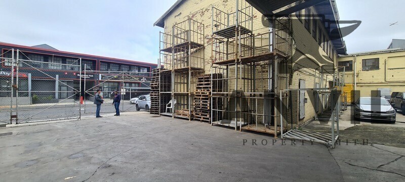 34 Marine Drive Paarden Eiland - Zone L  property image 19