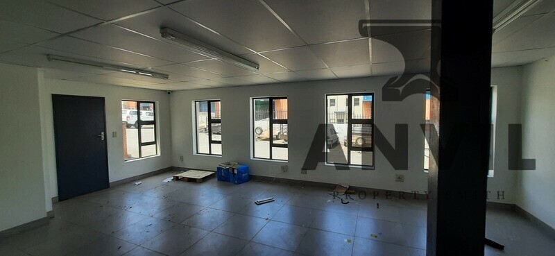 Hillview Industrial Park, Midrand - Unit 8 property image 3