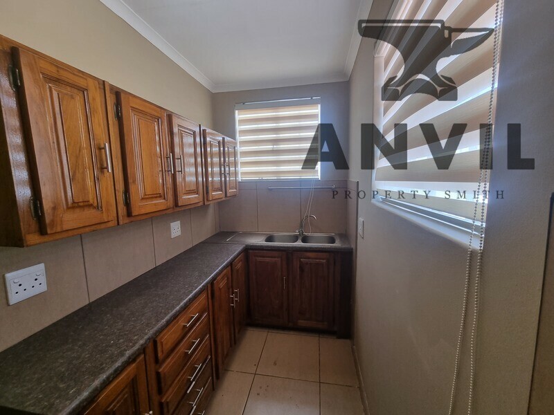 Barry Hertzog - whole building  property image 22