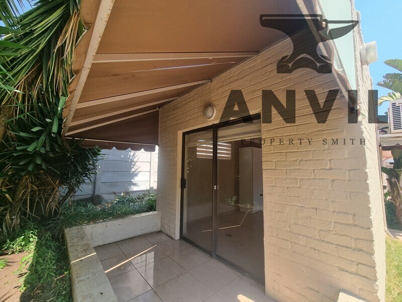 Barry Hertzog - whole building  property image 29