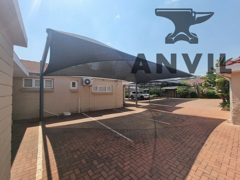 Barry Hertzog - whole building  property image 36