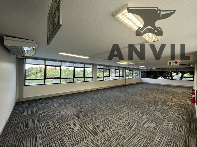 Village Green Shopping Centre - First Floor - Right  property image 3