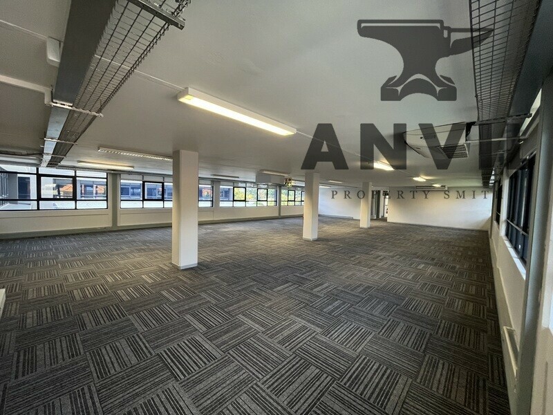 Village Green Shopping Centre - First Floor - Right  property image 11