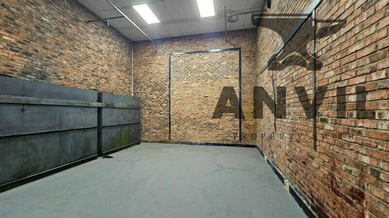 48 Milkyway - Warehouse with office space property image 7