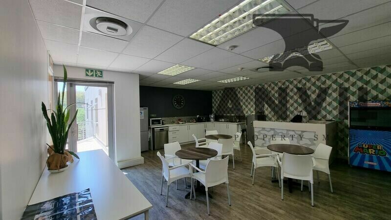 The Woodlands Office Park, Building 29, Woodmead, Sandton - SF RHS property image 9