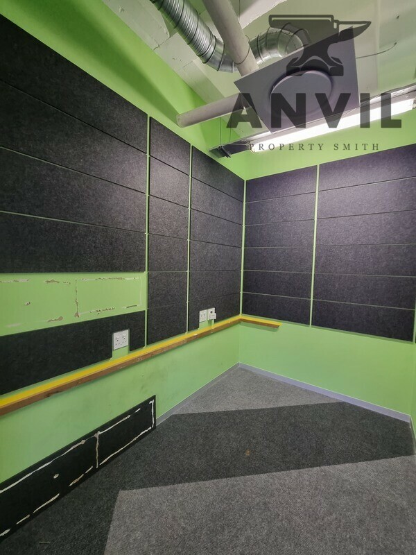 Metal Box - 4th Floor in Auckland park property image 13