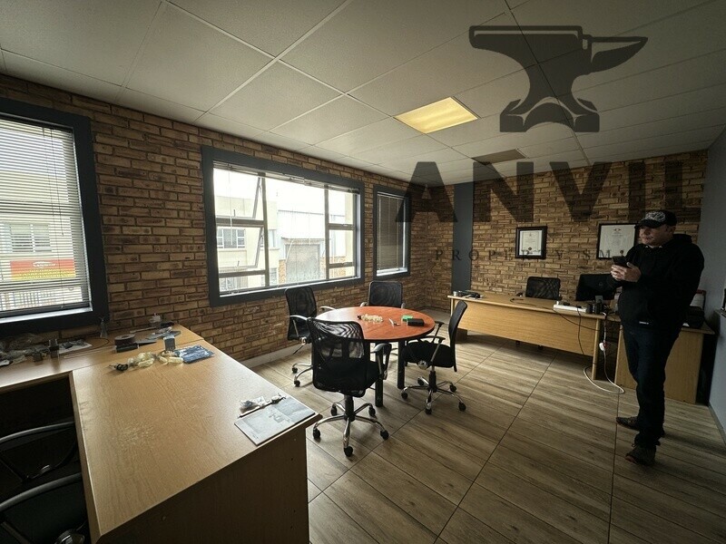 Hunta Industrial Park, Stormill, Roodepoort - Unit 2 property image 7