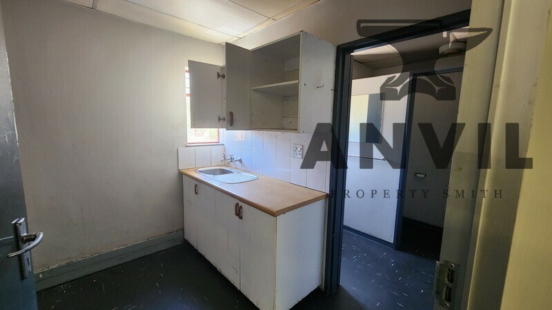 N1 Industrial Park - Unit 9 property image 14