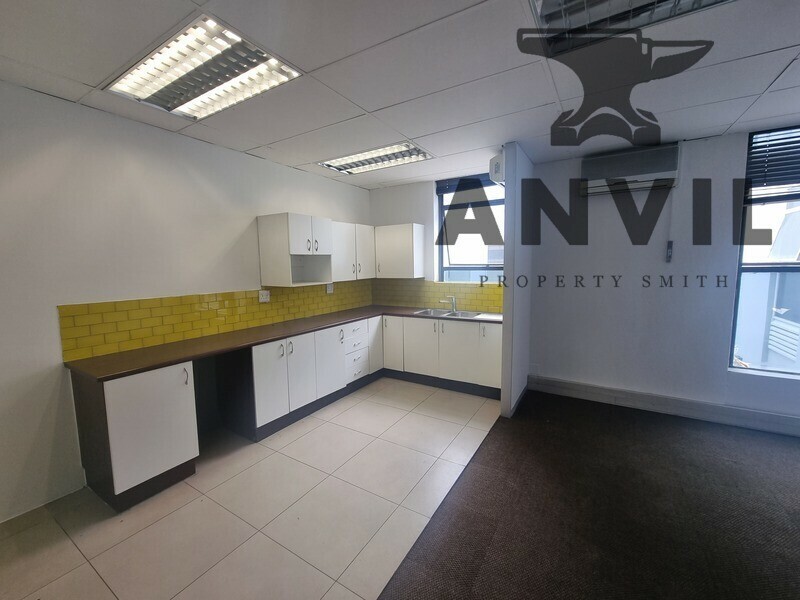 382 Jan Smuts Avenue, Craighall, Randburg - Second Floor property image 3