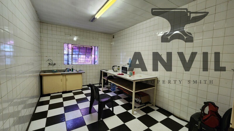 287 Proton Street, Chloorkop, Kempton Park - 1,200 sqm unit  property image 7