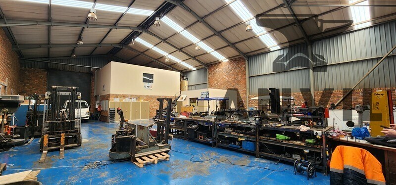 NorthLake Industrial Park - Unit 11 property image 13