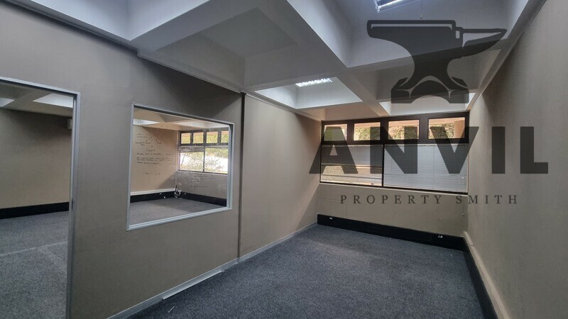 280 Oak Avenue, Randburg  - Ground Floor property image 2