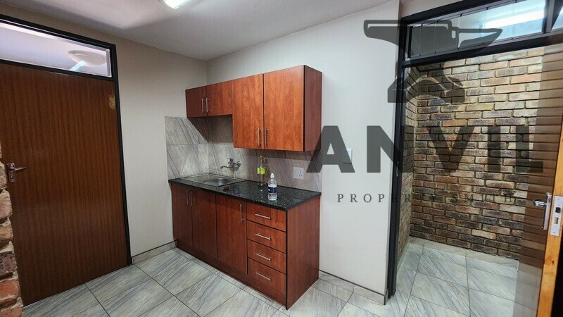 Business Park on 1443 - Unit 11 property image 6