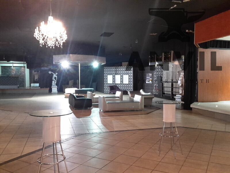 Forest Road Design & Décor Center, Pineslopes - Unit 2 property image 4