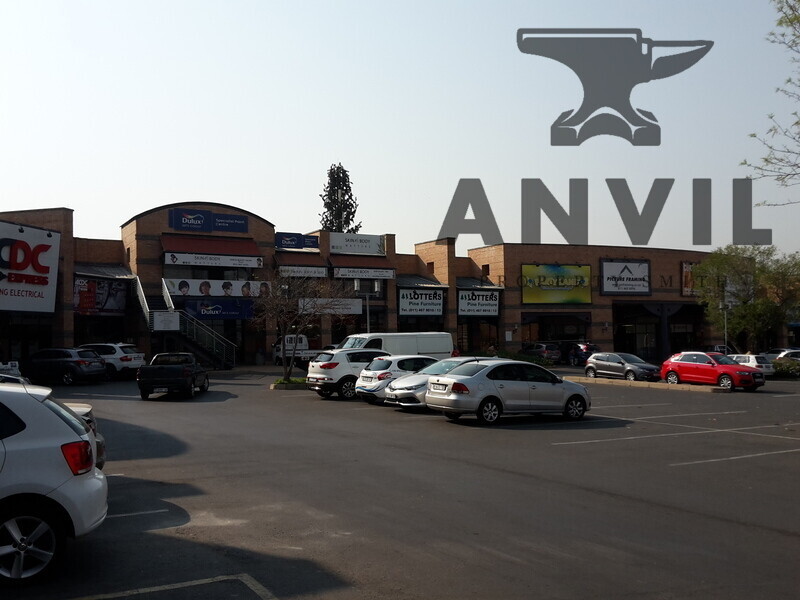 Forest Road Design & Décor Center, Pineslopes - Unit 2 property image 5