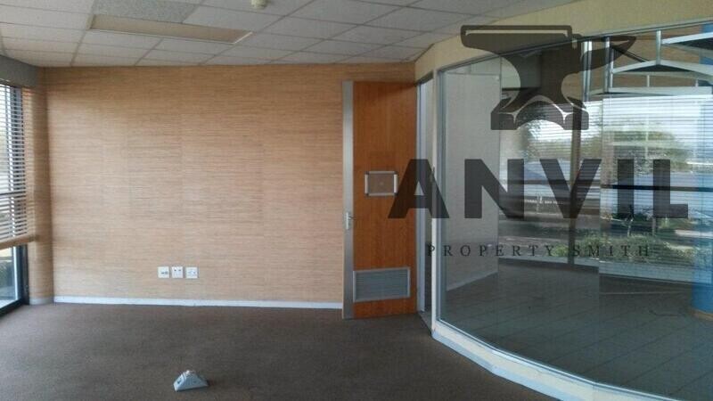 22 Milkyway Avenue, Linbro Business Park - Office and Warehouse property image 5